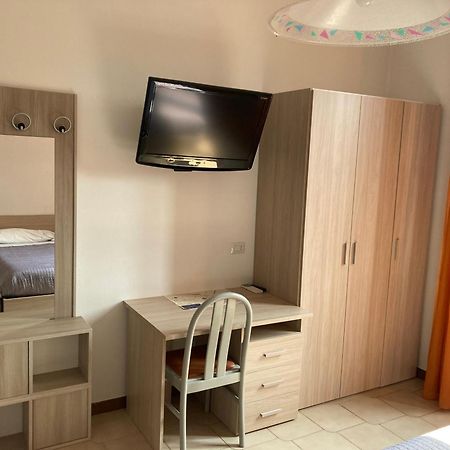 Appartamenti Aspromonte Milaan Buitenkant foto