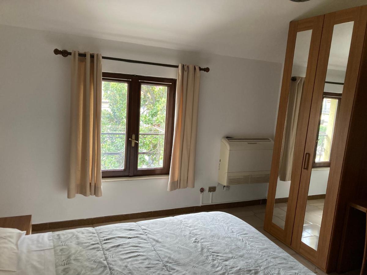Appartamenti Aspromonte Milaan Buitenkant foto